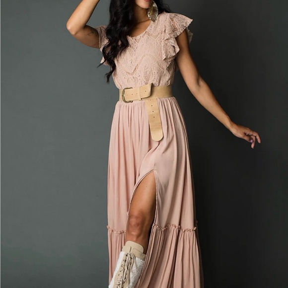 Joyfolie Macienne Maxi Dress in Blush - Picture 3 of 3